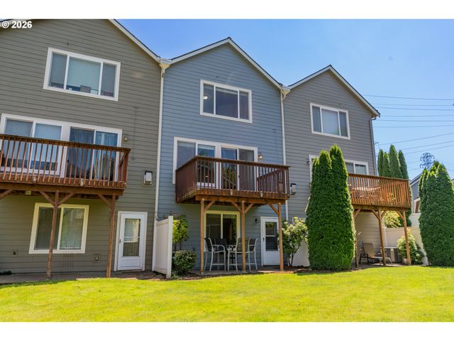 21541 Ne LAUREL WOOD Ln, Fairview, OR 97024