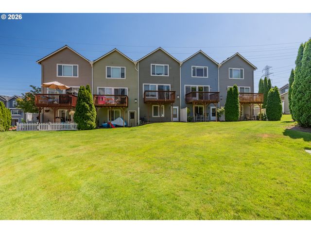 21541 Ne LAUREL WOOD Ln, Fairview, OR 97024