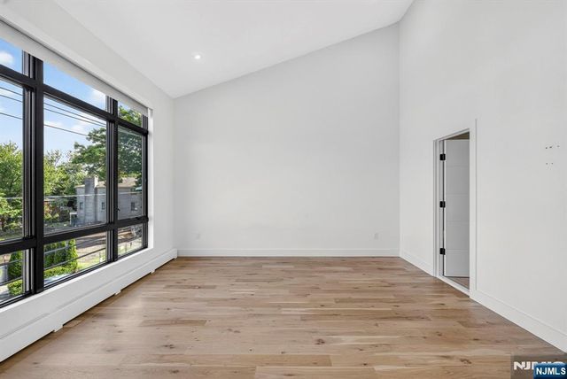 1157 Inwood Terrace, Fort Lee, NJ 07024