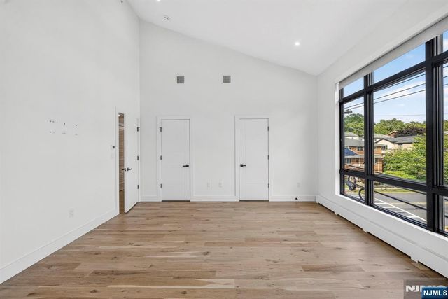 1157 Inwood Terrace, Fort Lee, NJ 07024