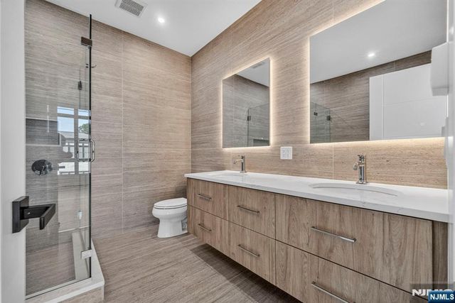 1157 Inwood Terrace, Fort Lee, NJ 07024