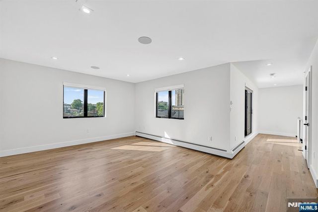 1157 Inwood Terrace, Fort Lee, NJ 07024