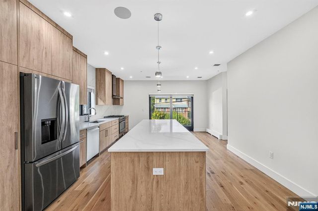 1157 Inwood Terrace, Fort Lee, NJ 07024