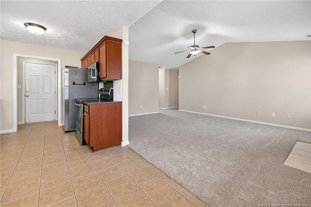 1482 Avoncroft Drive, Fayetteville, NC 28306