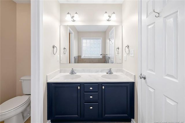 1482 Avoncroft Drive, Fayetteville, NC 28306