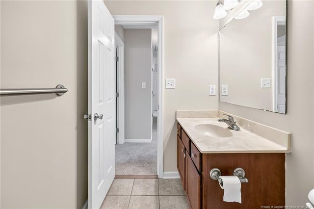 1482 Avoncroft Drive, Fayetteville, NC 28306