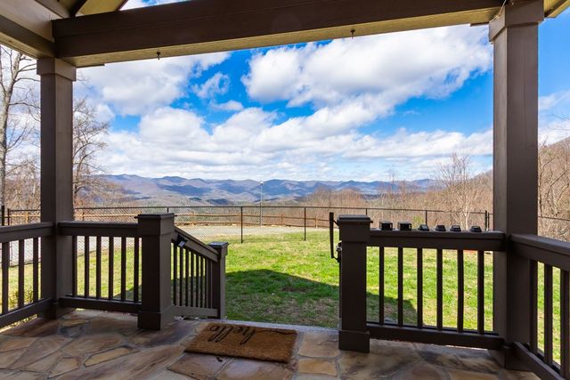 57 Eagles Nest Trail, Murphy, NC 28906