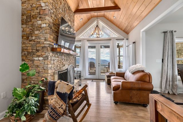 57 Eagles Nest Trail, Murphy, NC 28906