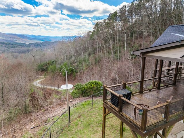 57 Eagles Nest Trail, Murphy, NC 28906