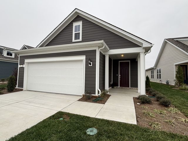 531 Scarlet Oak Road, Lebanon, TN 37090