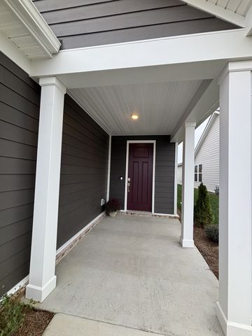 531 Scarlet Oak Road, Lebanon, TN 37090