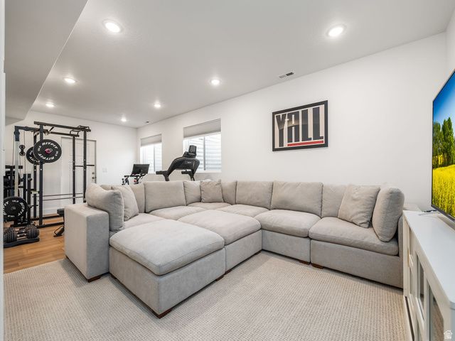 411 E DAYBREAK DR, Pleasant Grove, UT 84062