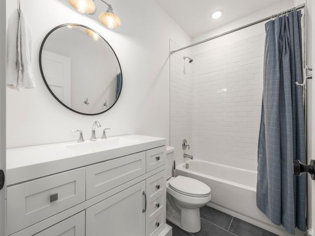 411 E DAYBREAK DR, Pleasant Grove, UT 84062