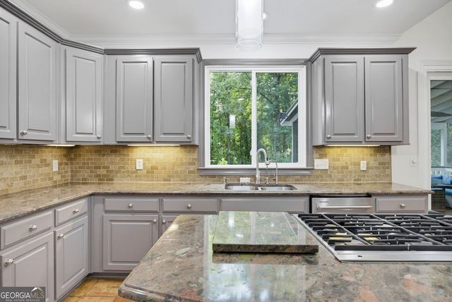 5363 Thornapple Lane NW, Acworth, GA 30101