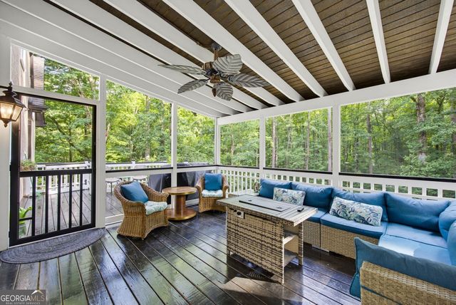 5363 Thornapple Lane NW, Acworth, GA 30101