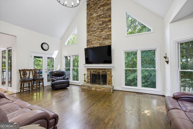 5363 Thornapple Lane NW, Acworth, GA 30101