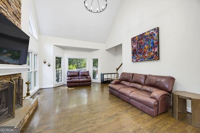 5363 Thornapple Lane NW, Acworth, GA 30101