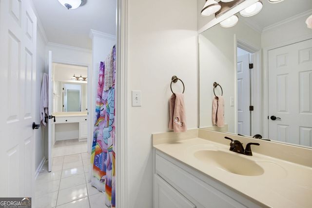 5363 Thornapple Lane NW, Acworth, GA 30101