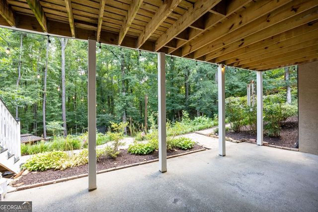 5363 Thornapple Lane NW, Acworth, GA 30101