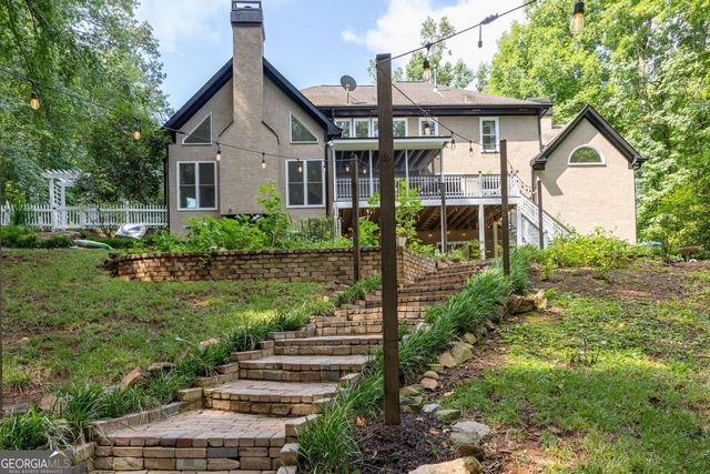 5363 Thornapple Lane NW, Acworth, GA 30101