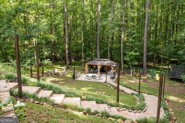 5363 Thornapple Lane NW, Acworth, GA 30101