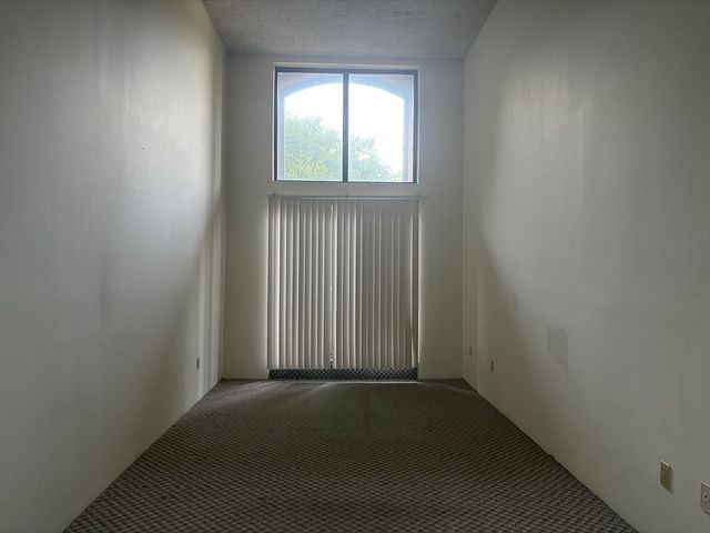 96 Old Colony Avenue 131, Taunton, MA 02718
