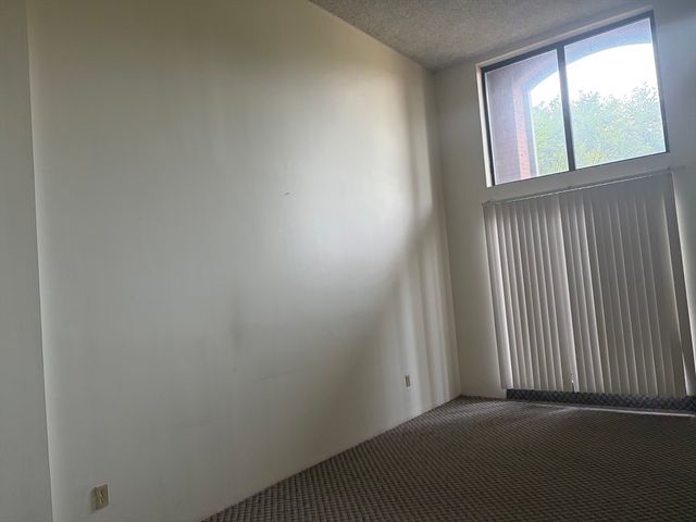 96 Old Colony Avenue 131, Taunton, MA 02718