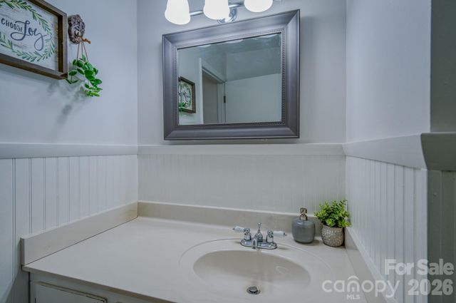 1 Mayfair Drive, Candler, NC 28715