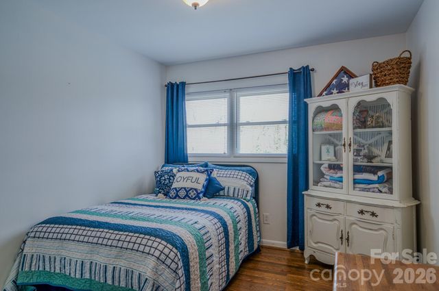 1 Mayfair Drive, Candler, NC 28715