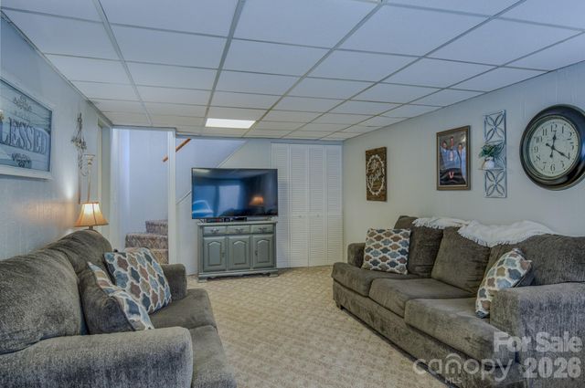 1 Mayfair Drive, Candler, NC 28715