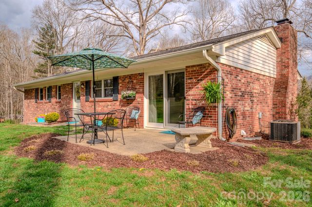 1 Mayfair Drive, Candler, NC 28715