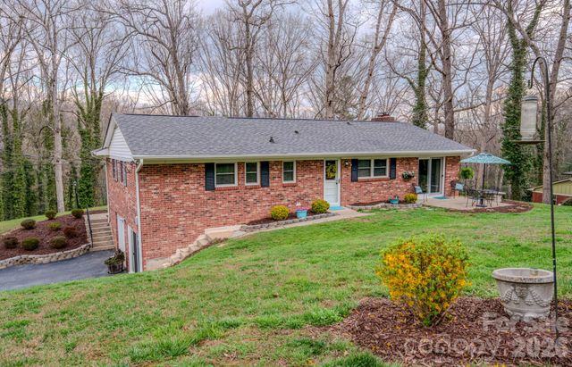 1 Mayfair Drive, Candler, NC 28715