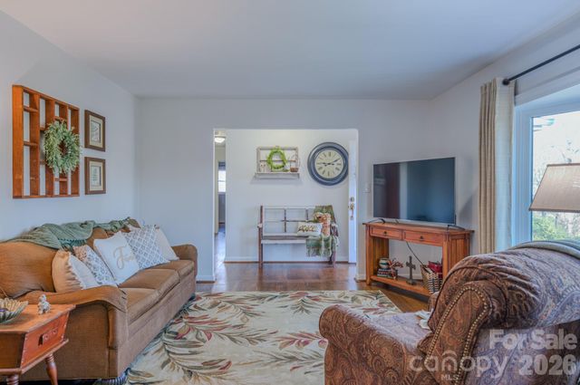 1 Mayfair Drive, Candler, NC 28715
