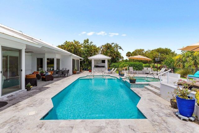 11164 Boca Woods Lane, Boca Raton, FL 33428