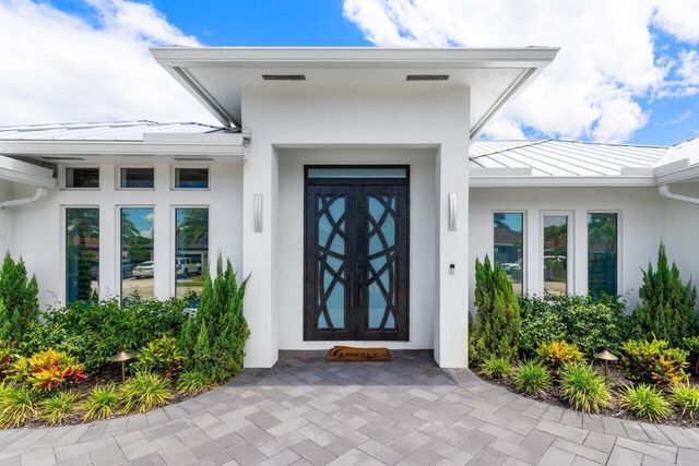 11164 Boca Woods Lane, Boca Raton, FL 33428