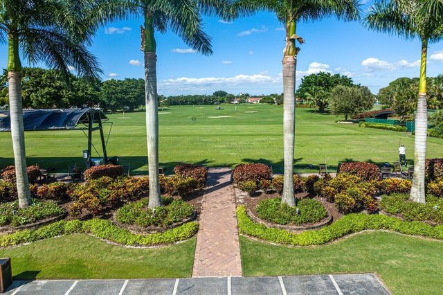 11164 Boca Woods Lane, Boca Raton, FL 33428