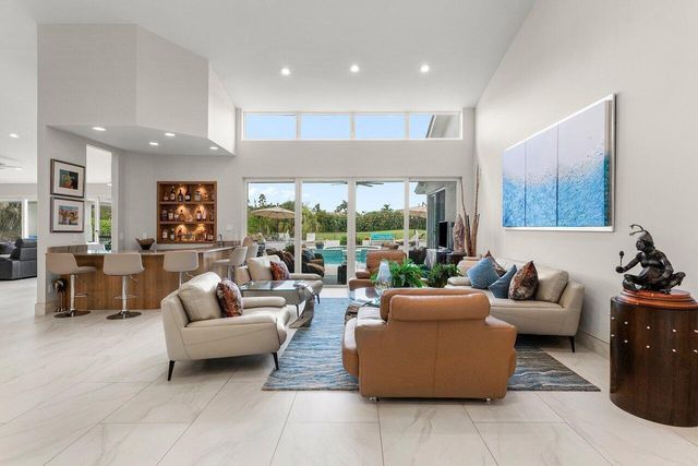 11164 Boca Woods Lane, Boca Raton, FL 33428