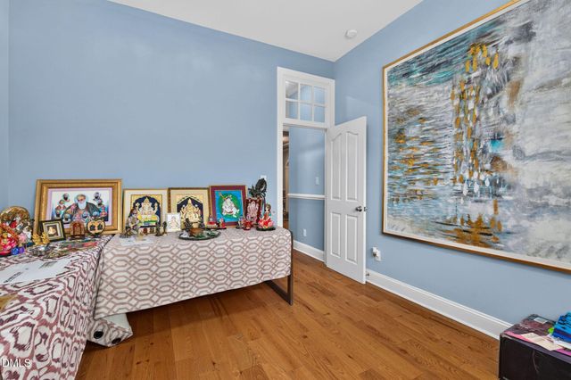 1033 Kennicott Avenue, Cary, NC 27513