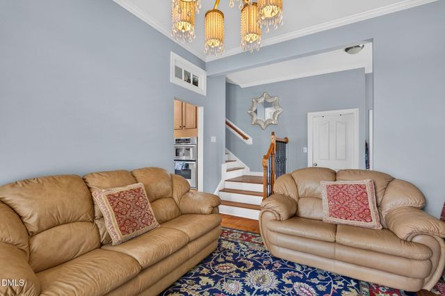 1033 Kennicott Avenue, Cary, NC 27513