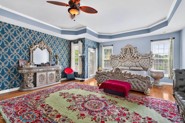 1033 Kennicott Avenue, Cary, NC 27513