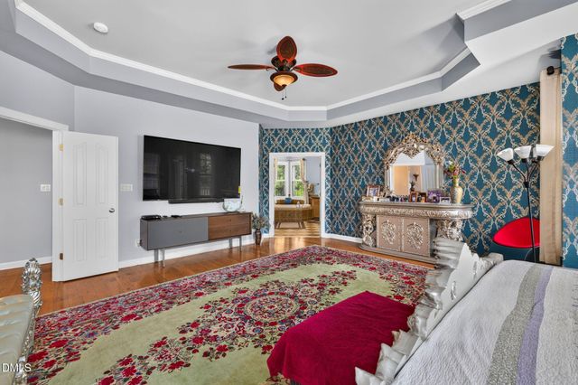 1033 Kennicott Avenue, Cary, NC 27513