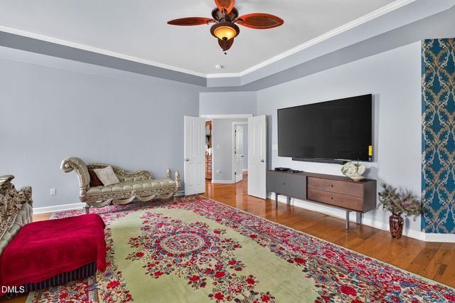 1033 Kennicott Avenue, Cary, NC 27513