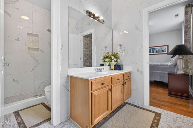 1033 Kennicott Avenue, Cary, NC 27513