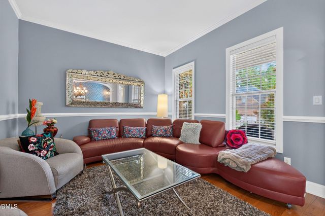 1033 Kennicott Avenue, Cary, NC 27513