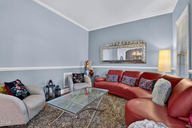 1033 Kennicott Avenue, Cary, NC 27513