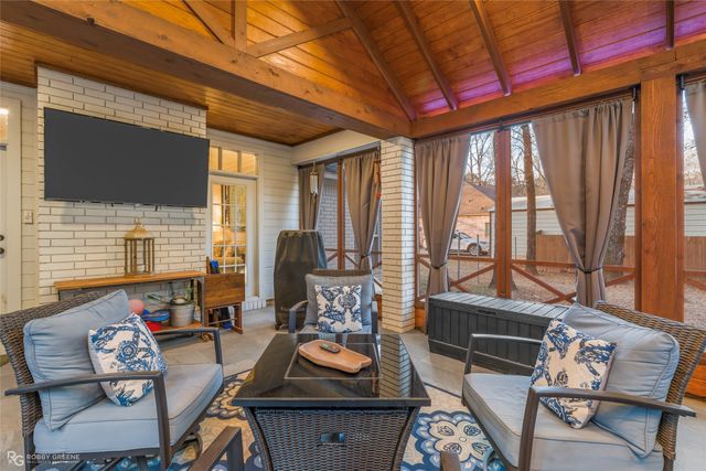 2859 Hillcrest Circle, Benton, LA 71006