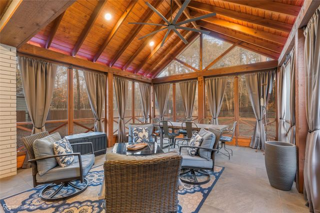 2859 Hillcrest Circle, Benton, LA 71006