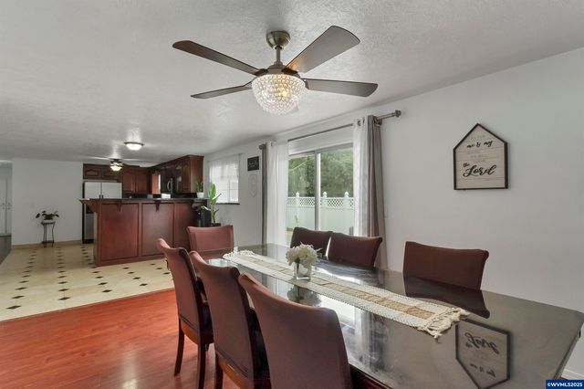 1233 Scepter Wy NE, Salem, OR 97301