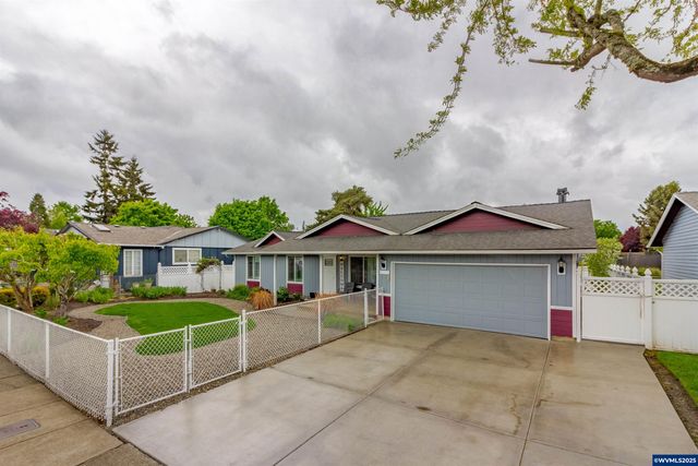 1233 Scepter Wy NE, Salem, OR 97301