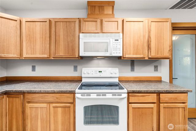 18220 Bald Hill Road SE, Yelm, WA 98597